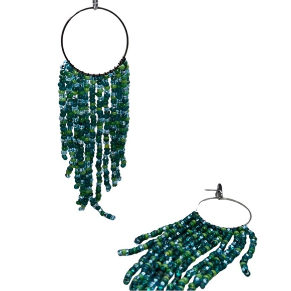 Chic Turquoise Beaded Earrings - Picture 2 of 2